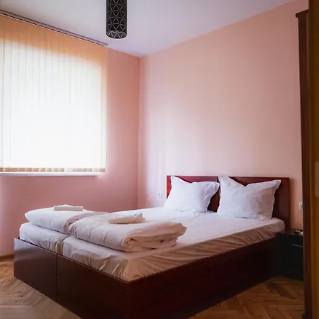2br Dobrevi
