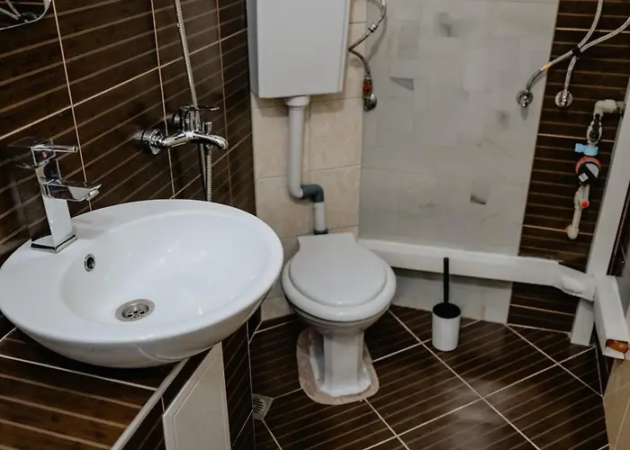 2br Dobrevi アパート *